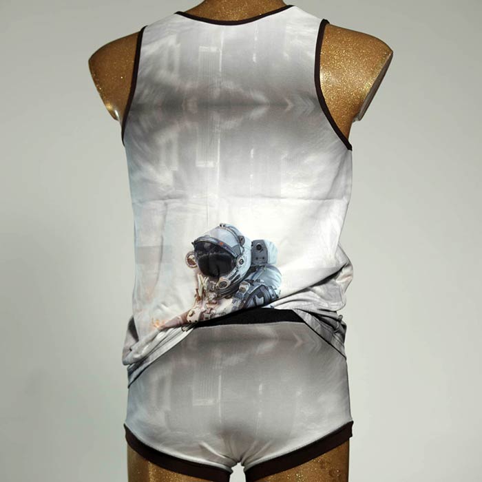 Underwear thumbnail